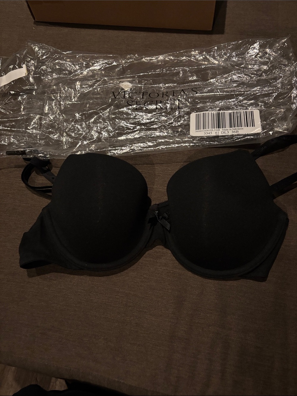 Victoria's Secret’s Lined Perfect Coverage 36B